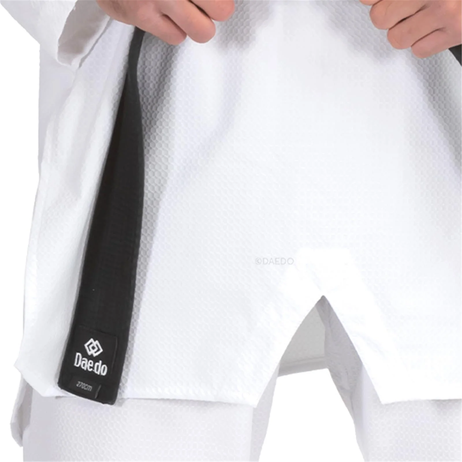 Dobok Collo Nero Daedo New Competition - Image 2