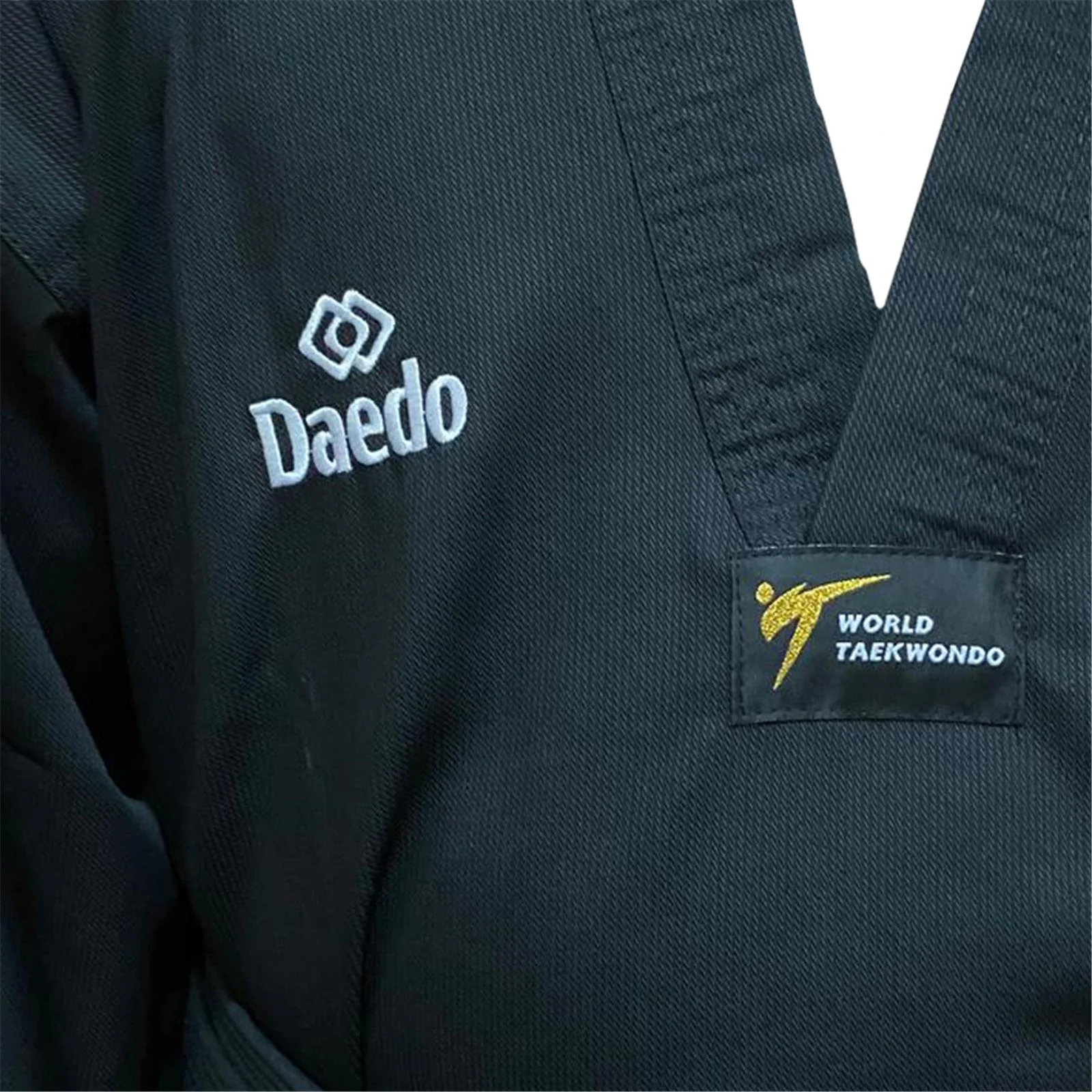 DOBOK Nero con Ricamo sulla Schiena TAEKWONDO Approvato WT - Image 3