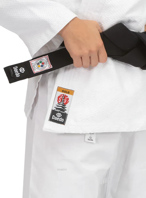 Judogi Daedo Gold 525 gsm - Uniforme Judo Resistente - Image 2
