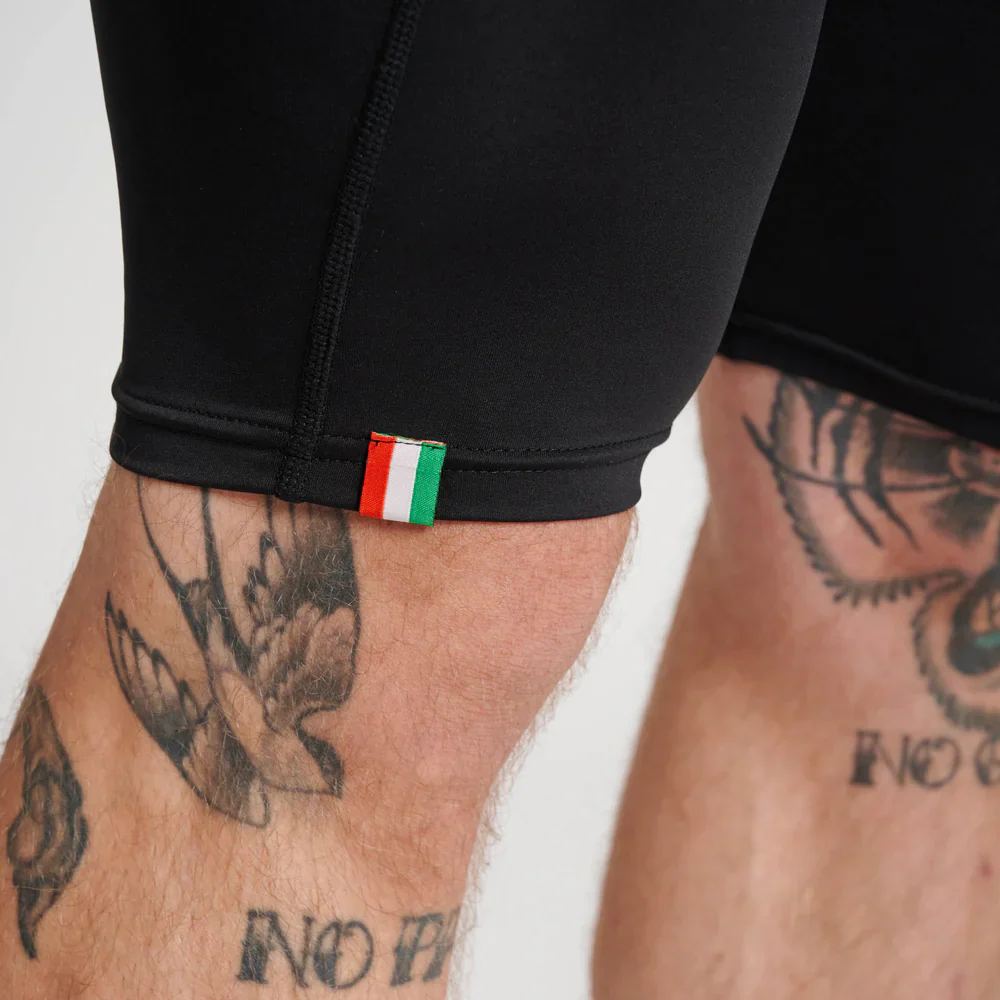 Pantaloncini Compressione Leone DNA | Shorts Aderenti Training Nero Oro - Image 4