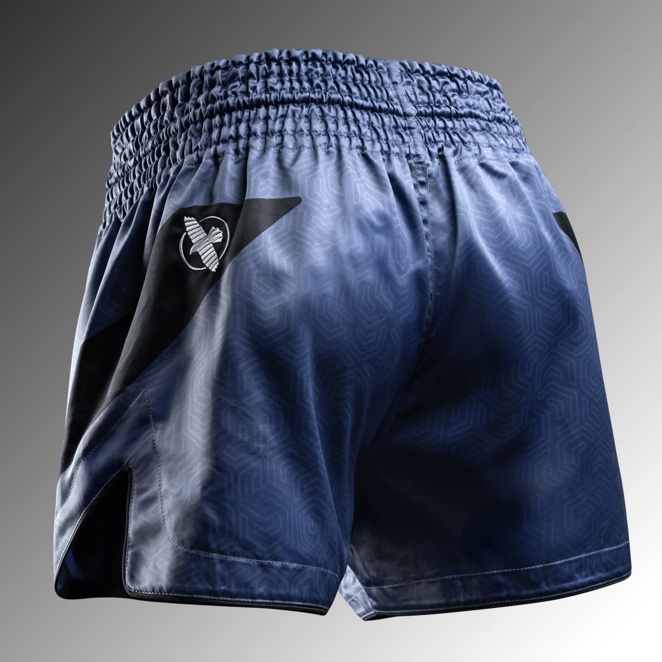 Pantaloncini Muay Thai Hayabusa Core – Libertà di Movimento ed Esplosività - Image 8