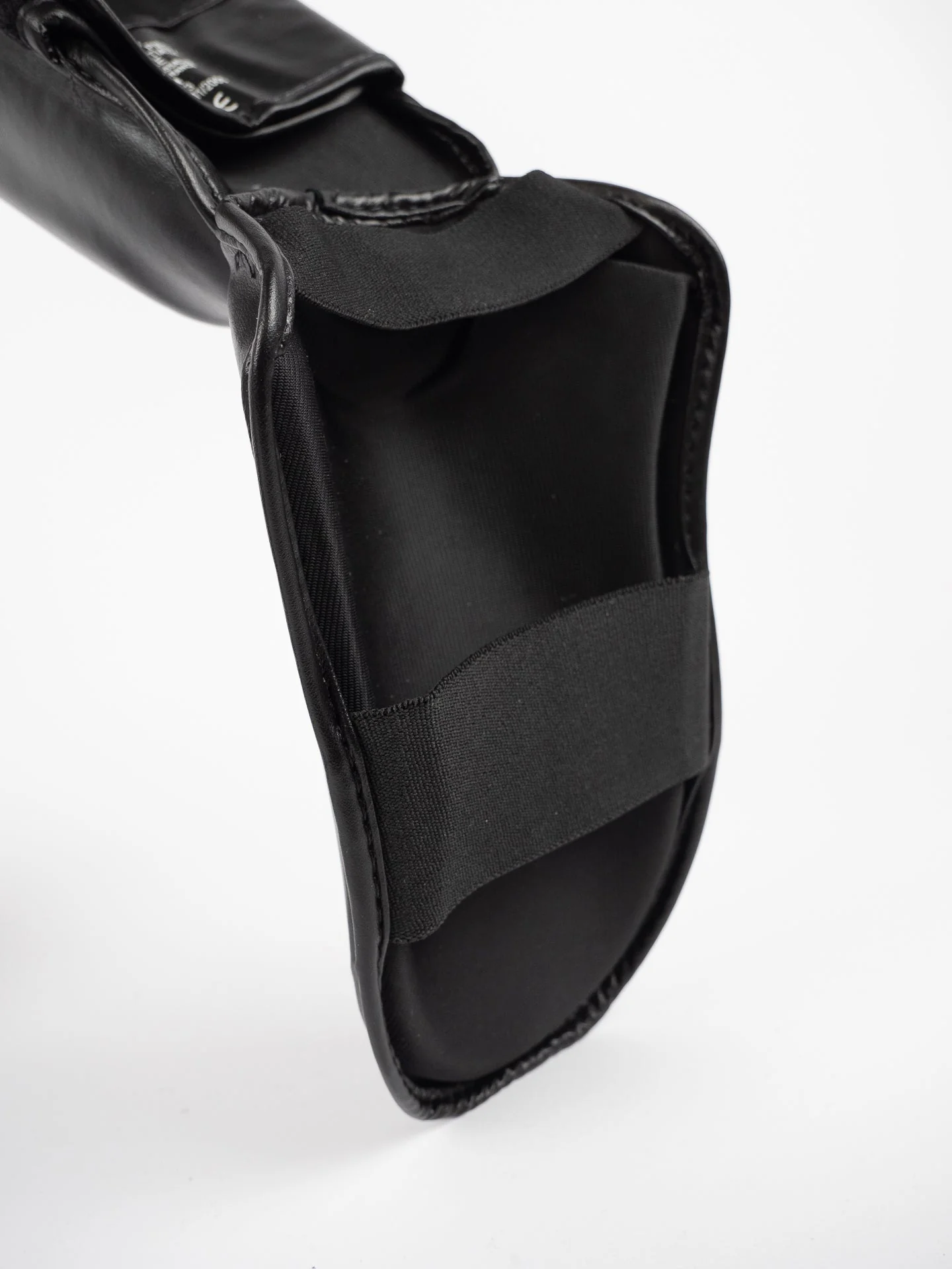 Paratibia Metal Boxe Furious Black – Leggerezza e Protezione - Image 4