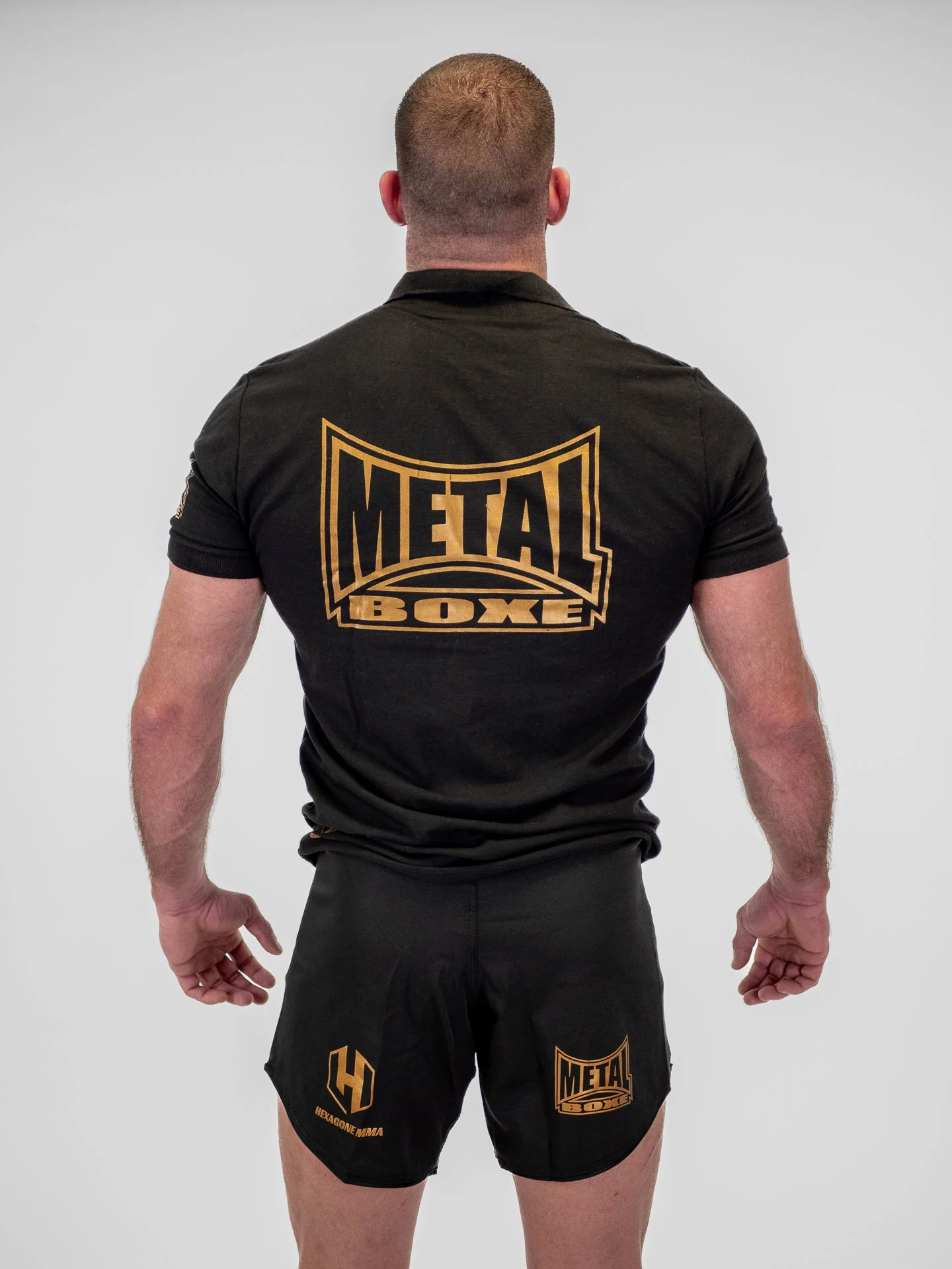 Polo Metal Boxe Hexagon MMA | Eleganza e Passione per la Gabbia - Image 3