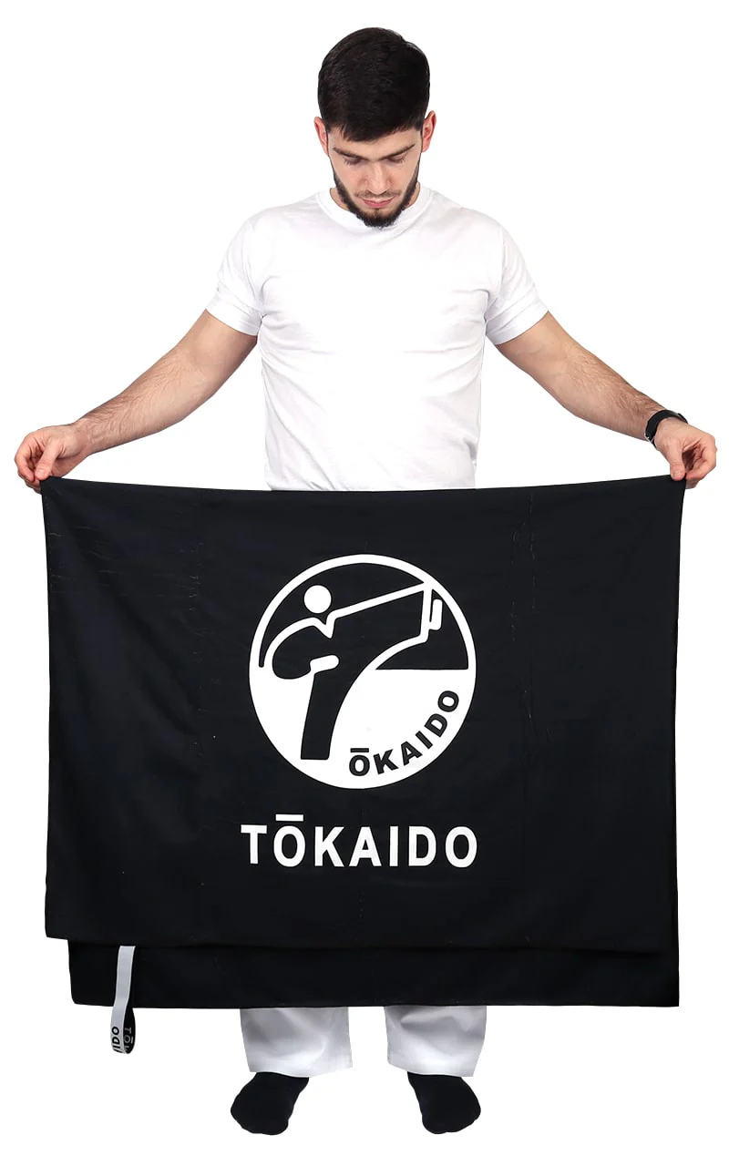 Telo Karate Tokaido WKF - Asciugamano in Microfibra - 150x100 cm - Image 3